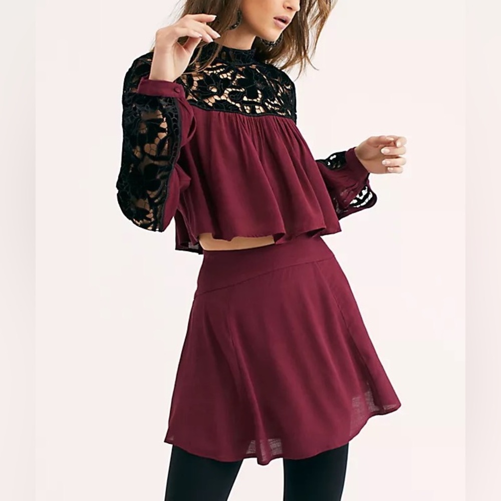 Free People Two Hearts Velvet Embroidered Set Size 4